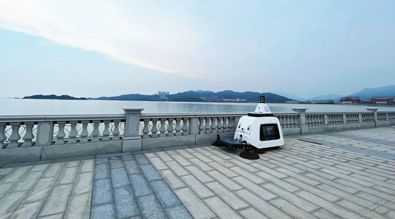 世界清洁地球日丨智赛洁无人驾驶清扫车在珠海香洲区前环休闲公园“上岗”